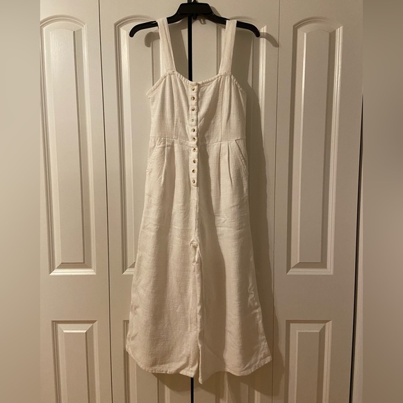 White Billabong Jumpsuit Size Small - Picture 1 of 4